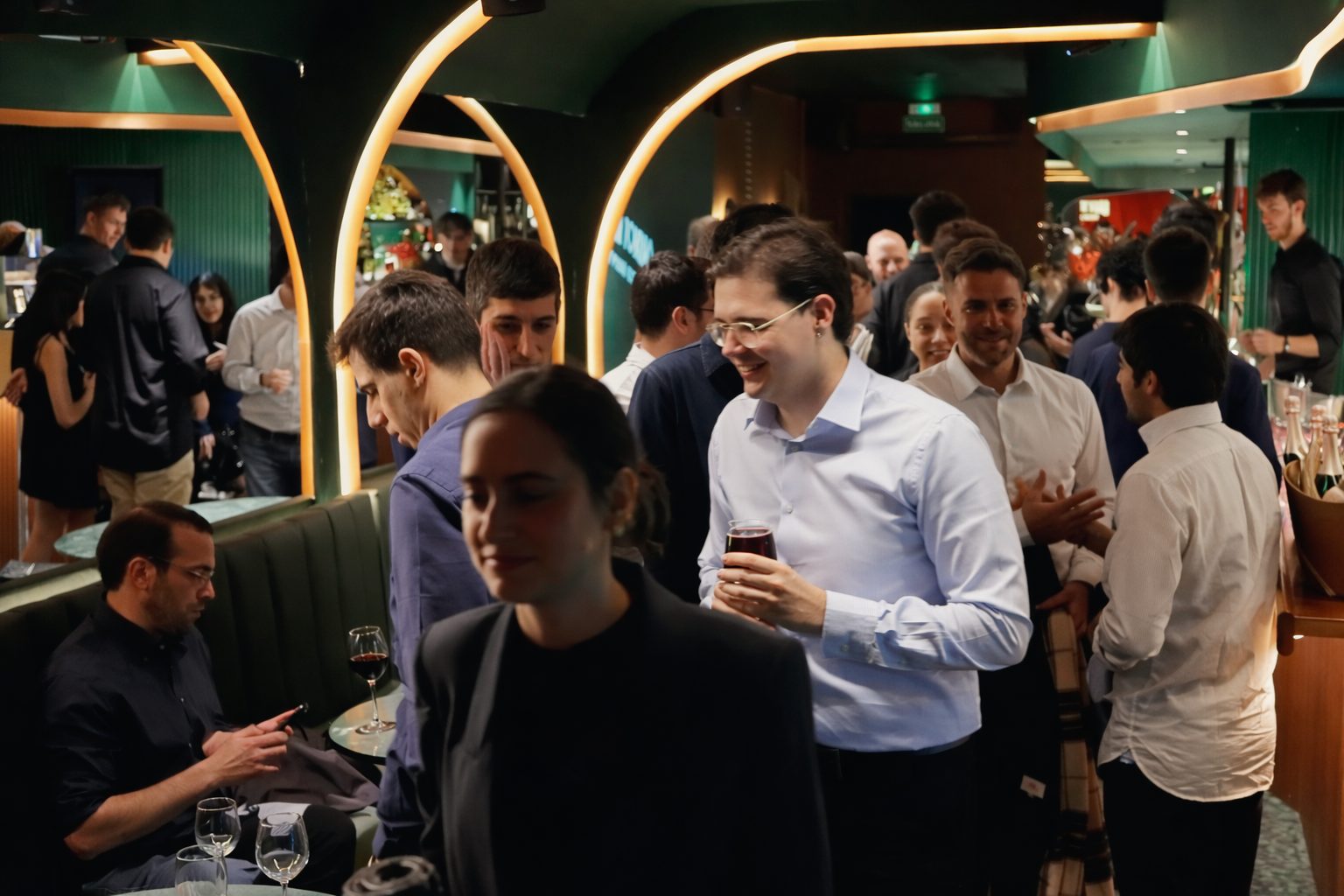 AGÉ BUSINESS EVENTS